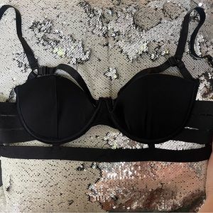 Bondage Bra 🖤